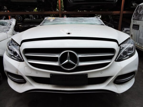 MERCEDES-BENZ W205 2014 NOSE CUT